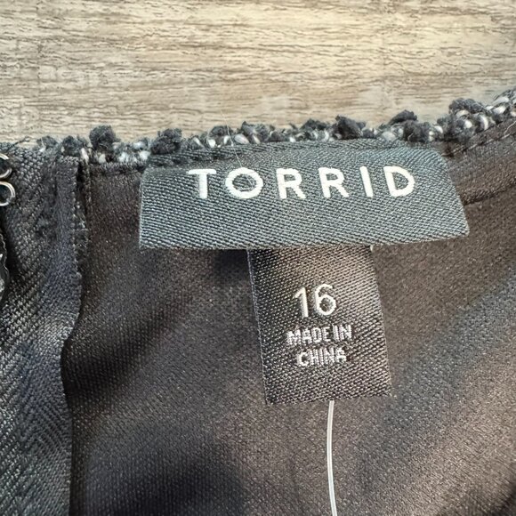 Torrid Black NWT Sleeveless Contoured Dress Stretch E9 - Picture 4 of 8